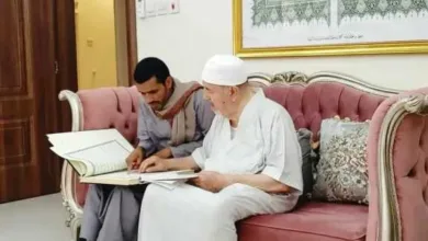 اخبار-اليمن-الان-|-خطاط-يمني-يتم-كتابة-نصف-المصحف-الشَّريف