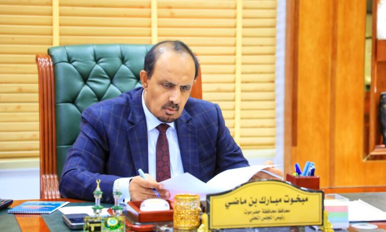 اخبار-حضرموت-|-محافظ-#حضرموت-يصدر-قرارًا-بتشكيل-لجنة-لحصر-أضرار-#السيول-في-مديريات-الوادي-والصحراء