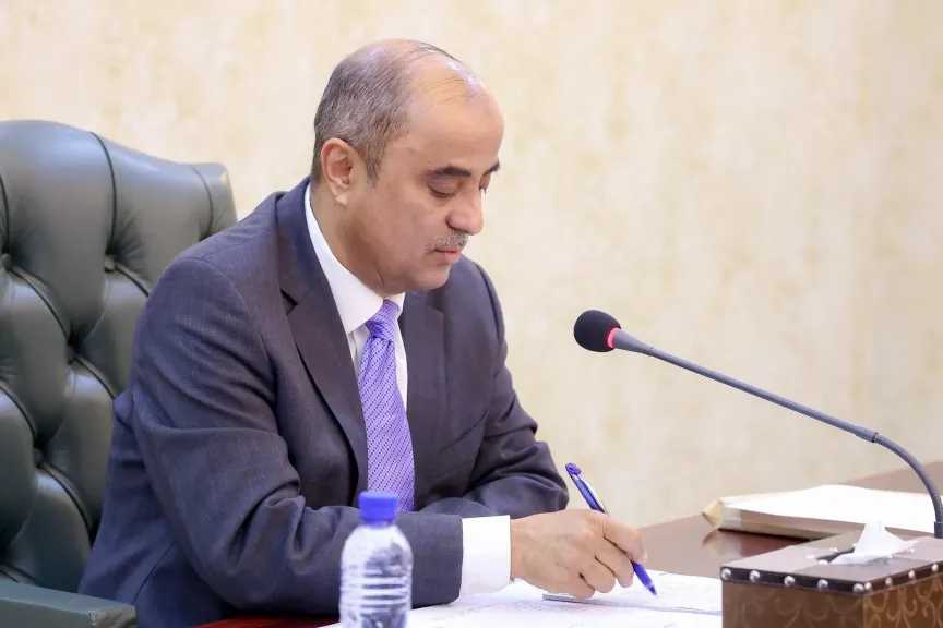 اخبار-اليمن-الان-|-عاجل-|-رئيس-الوزراء-سالم-بن-بريك-يعود-إلى-عدن-وهذا-أول-ما-سيفعله