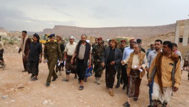 اخبار-حضرموت-|-المحافظ-بن-ماضي-يتفقد-أضرار-#السيول-ويتلمّس-أحوال-المواطنين-بمديرية-#عمد