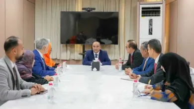 اخبار-اليمن-الان-|-رئيس-الوزراء-يؤكد-حرص-الحكومة-على-توظيف-المساعدات-الدولية-بشكل-فعّال-لمواجهة-تراجع-التمويل
