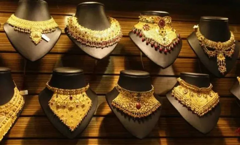 بالشيكل-والدولار.-انهيار-أسعار-الذهب-في-فلسطين-اليوم-الأربعاء-27-–-8-2025