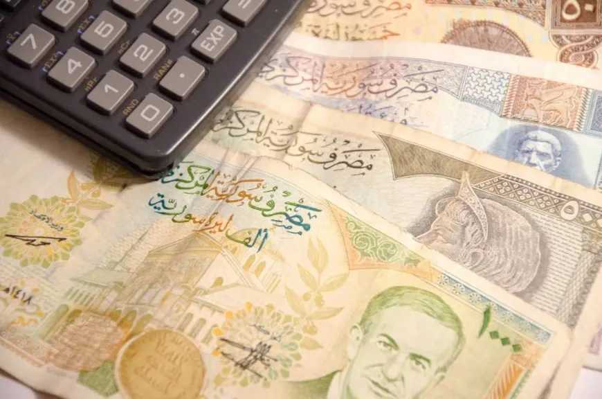 انخفاض-طفيف.-أسعار-الليرة-السورية-مقابل-الجنيه-المصري-بداية-تعاملات-اليوم-الأربعاء-27-–-8-2025