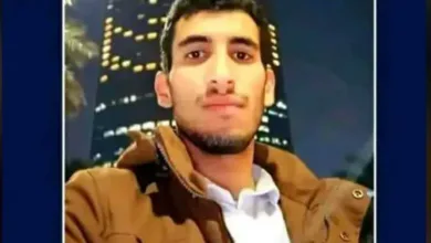 اخبار-اليمن-الان-|-أحد-أفراد-عصابة-الحرابة-الخولانية-يعتدي-على-والد-الشهيد-مروان-الثلايا-داخل-المحكمة-بصنعاء