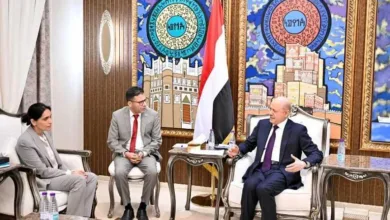 اخبار-اليمن-الان-|-الرئيس-العليمي:-تشديد-الضغوط-على-مليشيات-الحوثي-يمثل-الخيار-الأكثر-واقعية-لتحقيق-السلام-في-اليمن
