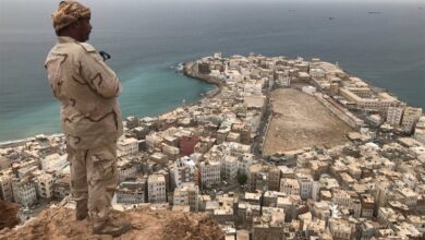 اخبار-حضرموت-|-تحرير-المكلا.-ضربة-كسرت-ظهر-القاعدة-في-اليمن-والعالم-وأعادت-حضرموت-إلى-الحياة