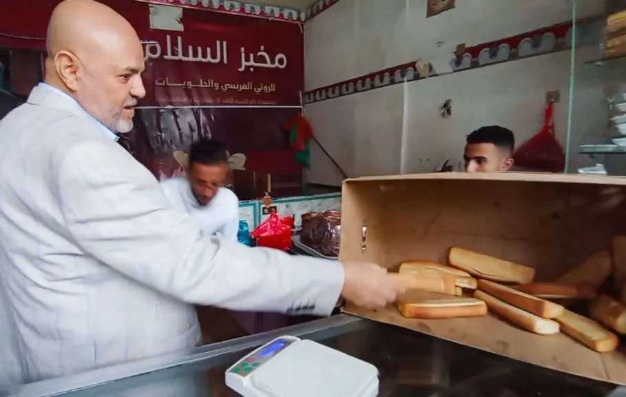 اخبار-اليمن-الان-|-”ثورة-الخبز-في-تعز!-إضراب-مخابز-يشل-المدينة.-والمواطنون-يهددون-بالعودة-إلى-التنورات-القديمة”