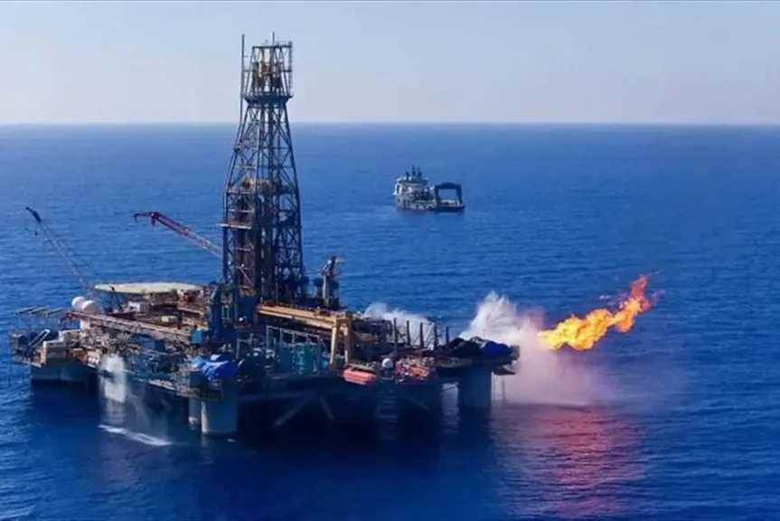 اتفاقيات-جديدة-للتنقيب-عن-البترول-والغاز-بالصحراء-الشرقية-ودلتا-النيل-في-مصر