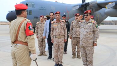 اخبار-حضرموت-|-#وزير-الدفاع-يصل-#المكلا-ضمن-جولة-تشمل-عدداً-من-المحافظات