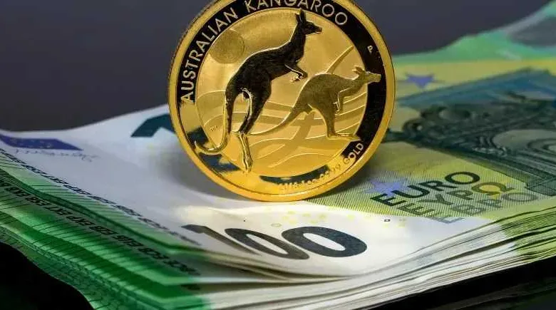 أسعار-الدولار-الكندي-مقابل-الجنيه-المصري-بداية-تعاملات-اليوم-الخميس-28-–-8-2025