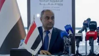 اخبار-اليمن-الان-|-”الحسم-في-الميدان-التعليمي:-اجتماع-طارئ-مرتقب-لبن-بريك-سيُحدث-تحوّلًا-جذريًا-في-مصير-العام-الدراسي-الجديد!”