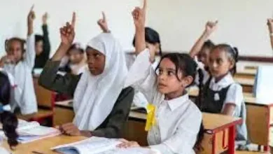 اخبار-اليمن-الان-|-”مبالغ-مخفية-تُفرض-على-أولياء-الأمور-في-ثانويات-عدن!-ماذا-يحدث-وراء-أبواب-المدارس؟”