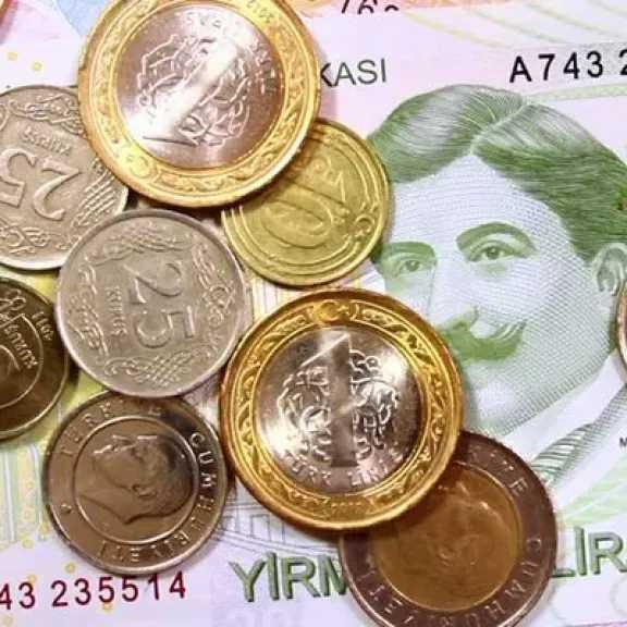 تطور-مفاجئ.-أسعار-الليرة-التركية-مقابل-الجنيه-المصري-بداية-تعاملات-اليوم-الجمعة-29-–-8-2025