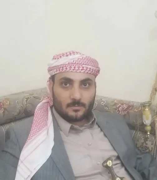 اخبار-اليمن-الان-|-بسبب-انحرافه.-نجل-قيادي-بارز-في-حزب-الإصلاح-يعلن-استقالته-من-الحزب