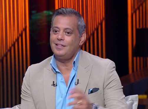 هاني رمزي يوجه تحذيرًا لجماهير الزمالك.. ويُصرح: وارد أن يتعثر الأهلي!