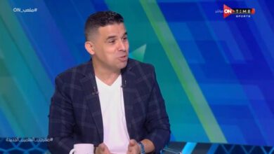 أحدهما لا يليق.. والآخر أقل من قيمة النادي! صورة