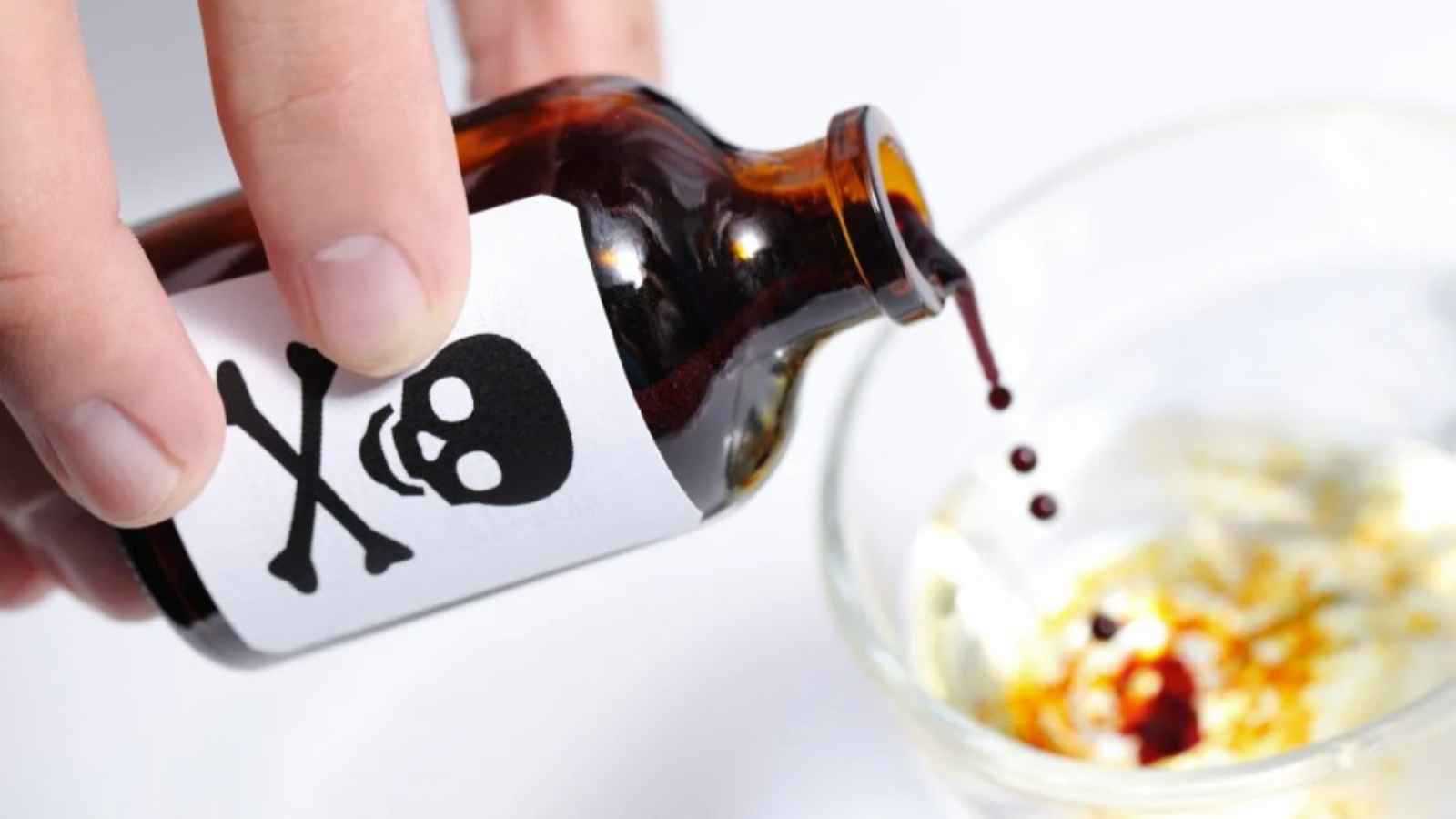 بطريقة مذهلة.. نزيل يهرب من سجن فرنسي داخل حقيبة