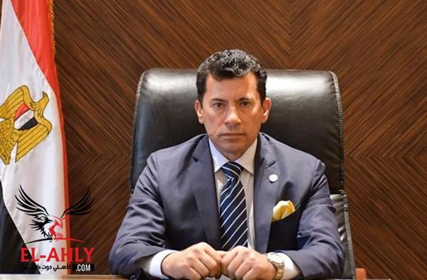 أشرف صبحي: نتابع تطور الحكام واللجان.. وملتزمون بدعم الاحتراف الحقيقي