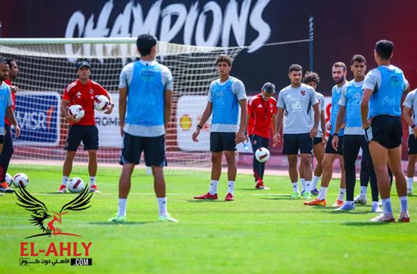 الأهلي يواصل مرانه الجماعي استعدادًا لمواجهة فاركو