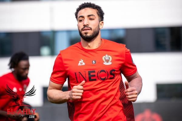 شوبير يحسم الجدل بشأن عودة محمد عبد المنعم للأهلي