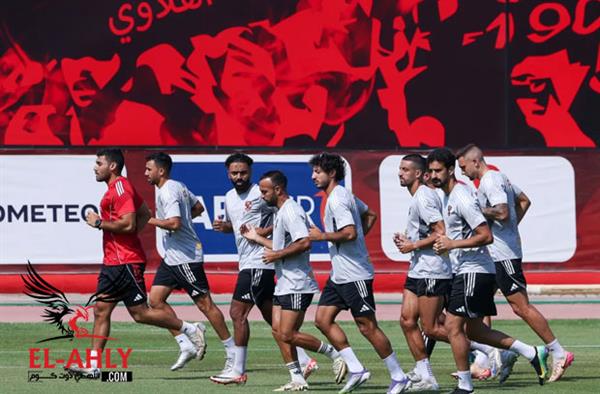 الأهلي يواصل تدريباته الجماعية استعدادًا لمواجهة المحلة
