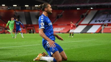 أثليتك: كالفيرت لوين إلى ليدز