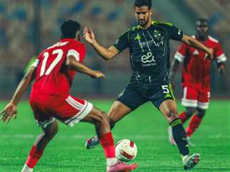 اتحاد الكرة يعلن حكم مباراة الأهلي وفاركو في الدوري.. إختيار مثير