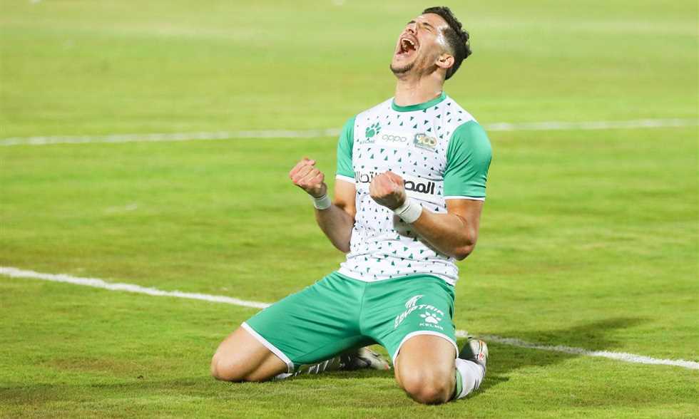 محمود وادي يعلن انتقاله لـ أم صلال القطري
