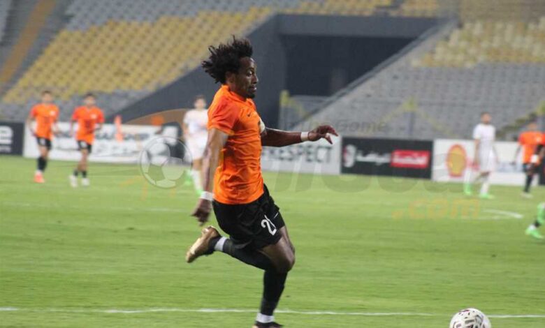 "الساحر الأسمر وصل".. غزل المحلة يضم جريندو