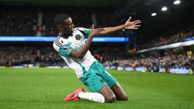 رومانو: ليفربول لم يغلق الباب أمام محاولة ضم إيزاك