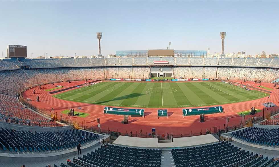 مصدر من اتحاد الكرة لـ في الجول: اتجاه لغلق استاد القاهرة 10 أيام بسبب سوء أرضيته