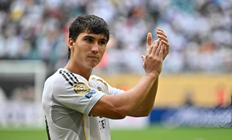 جونزالو جارسيا يمدد تعاقده مع ريال مدريد