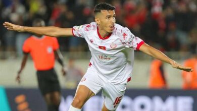 تقرير: لتعويض رحيل دايو.. مدافع الوداد يقترب من نهضة بركان