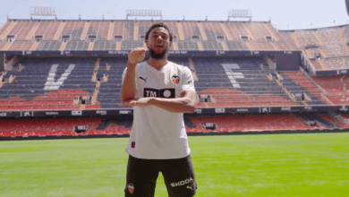 4 سنوات = 5 أندية.. فالنسيا يتعاقد مع دانجوما