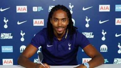 توتنام يعلن تمديد عقد سبينس