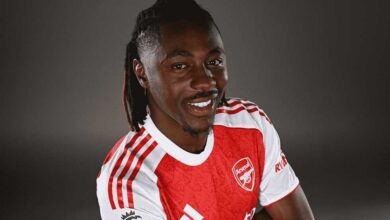 على طريقة رايت.. إيزي إلى أرسنال