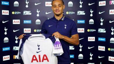 لديوك لندن وليس البلوز.. تشافي سيمونز إلى توتنام