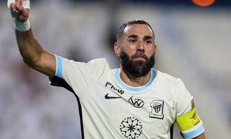 هاتريك بنزيمة.. اتحاد جدة يبدأ الدفاع عن لقبه بالفوز على الأخدود بخماسية