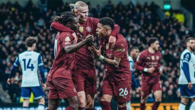 4 أزمات خطيرة تهدد جون إدوارد