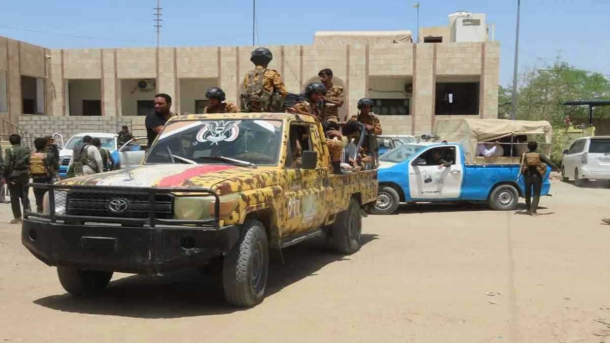 زلزال بقوة 6.8 يضرب جزر تانيمبار الإندونيسية