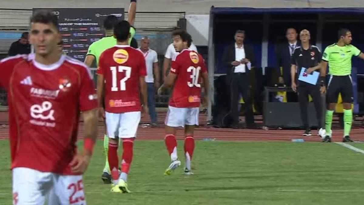 صيف الهروب الكبير.. 5 نجوم يهددون الأهلي بالرحيل