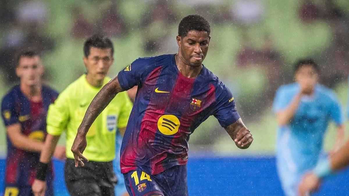 5 خسائر فادحة يتكبدها الأهلي من موقفه مع وسام أبو علي