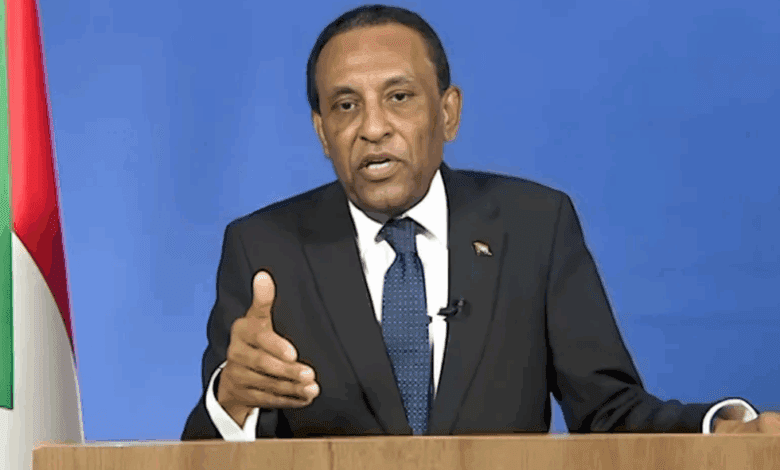 رئيس الوزراء السوداني: فتح المطار الدولي وعودة مؤسسات الحكم إلى الخرطوم في أكتوبر