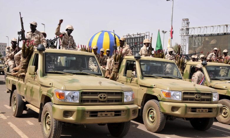 السودان.. "قوات الدعم السريع" تنفي مزاعم قصف مطار نيالا وتتوعد من يروج الأكاذيب