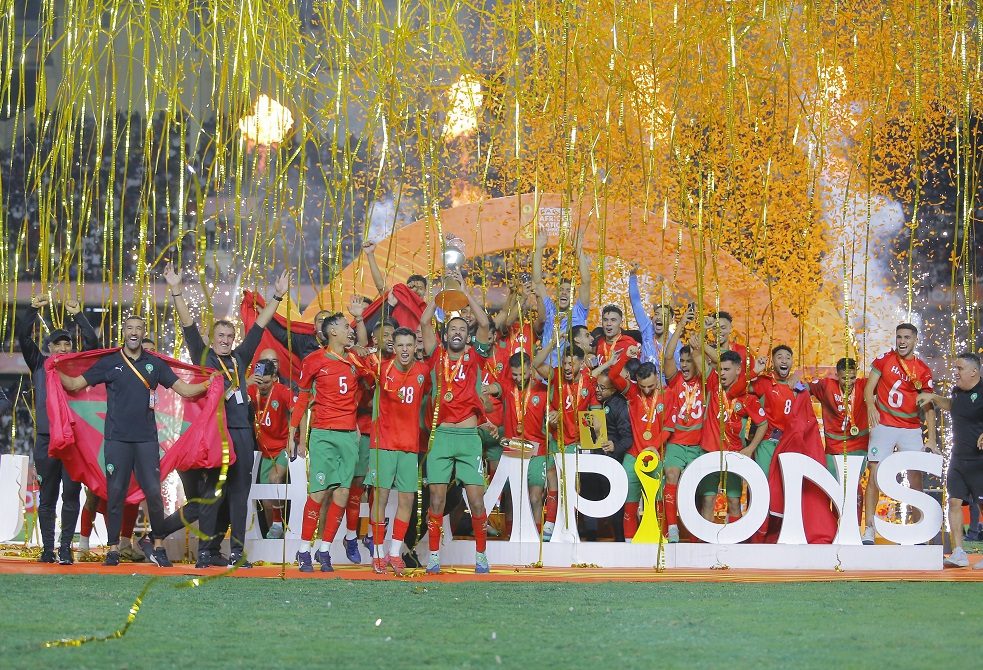 المغرب يرفع كأس أمم إفريقيا للمحليين (فيديو)
