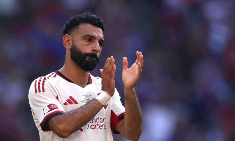 مذيع مشهور يعلن مغادرة