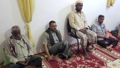 اخبار-حضرموت-|-انتقالي-وادي-وصحراء-حضرموت-يقدم-واجب-العزاء-لأسرة-الشهيد-محمد-سعيد-يادين