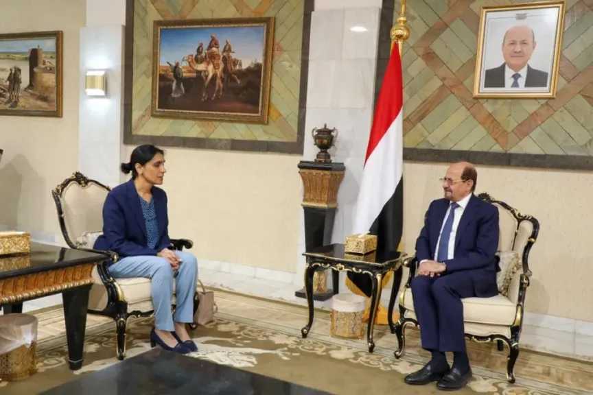 اخبار-اليمن-الان-|-وزير-الخارجية-يثمن-الدعم-البريطاني-الجديد-للحكومة-اليمنية-بـ2.2-مليون-جنيه-إسترليني-سنويًا