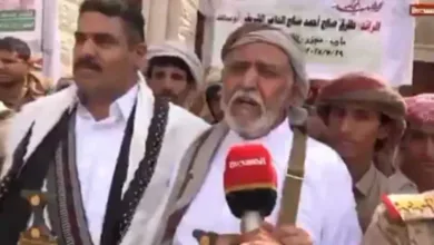 اخبار-اليمن-الان-|-”صفعة-مدوية”.-شاهد-ماذا-فعل-الشيخ-الزايدي-في-صنعاء-اليوم-بعدما-أفرجت-عنه-الشرعية