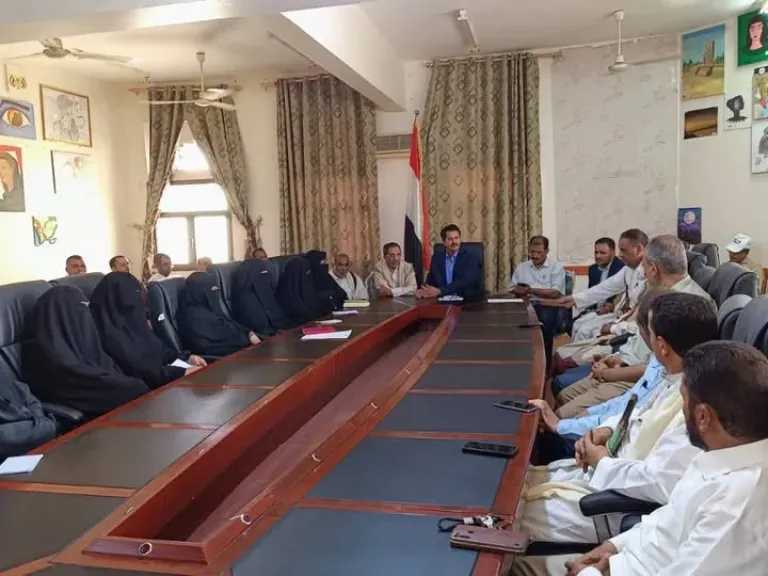 اخبار-اليمن-الان-|-بشرى-سارة.-خفض-رسوم-المدارس-الأهلية-بهذه-النسبة-الكبيرة-مع-تعافي-الريال-اليمني
